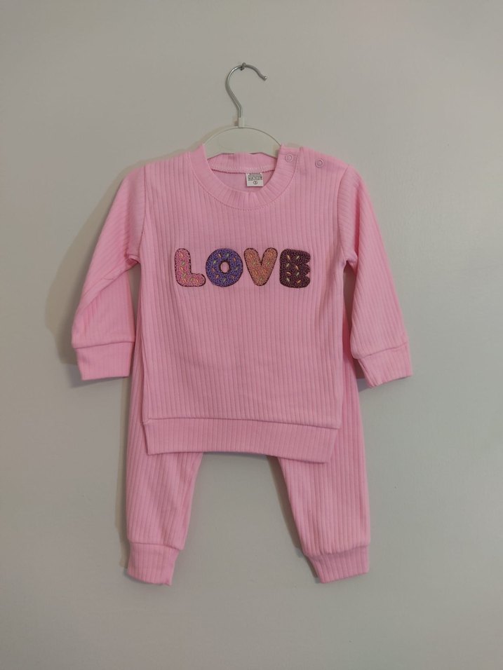 Nakışlı Örgü Pembe Bebek Kız Takımı - Görsel 3