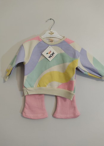 Diğer Pastel Renkli Bağlama Desenli Örme Bebek Kız Takımı