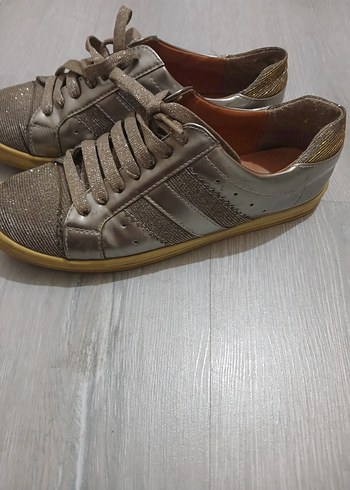 38 Beden sarı Renk Gri Metalik Kadın Spor Ayakkabı