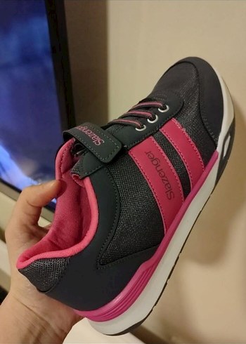 Kız Çocuk Pembe Baskılı Günlük Spor Ayakkabı