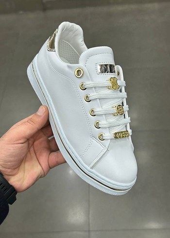 Guess desenli deri ayakkabı - Görsel 7