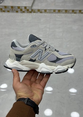 New balance 9060 tüm marka renk ve numaralar 
mevcuttur - Görsel 9