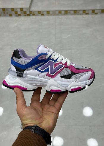 New balance 9060 tüm marka renk ve numaralar 
mevcuttur - Görsel 5