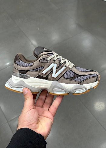 New balance 9060 tüm marka renk ve numaralar 
mevcuttur - Görsel 12