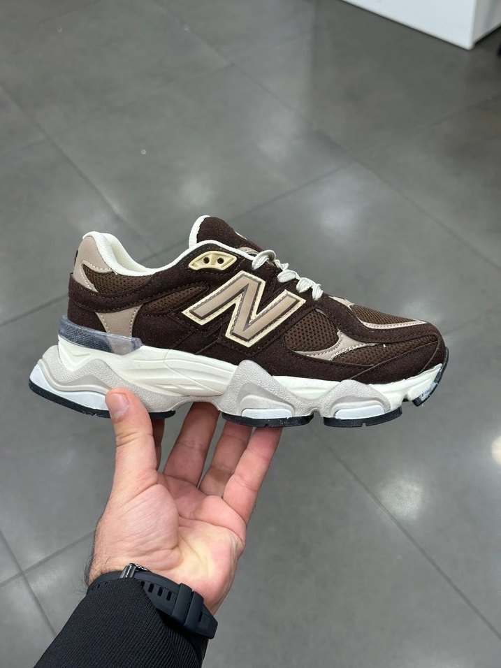 New balance 9060 tüm marka renk ve numaralar 
mevcuttur - Görsel 2