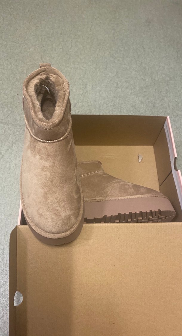 Bej Süet Kürklü Kadın Dolgu Topuk Bot - Görsel 3