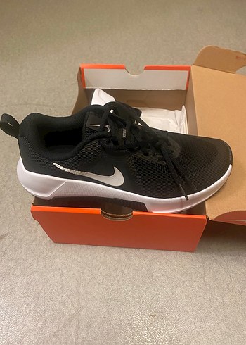 Nike Siyah Erkek Koşu Ayakkabısı - Görsel 2