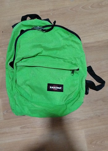 Eastpak Yeşil Fermuarlı Kadın Sırt Çantası