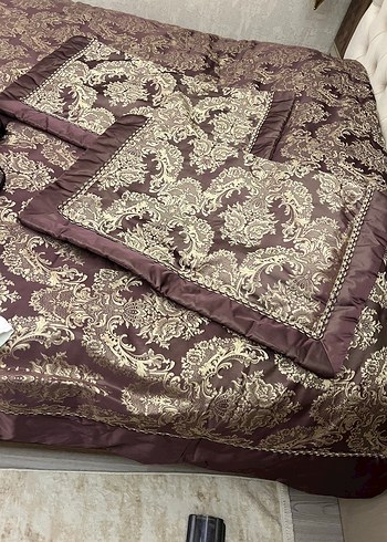 Desenli Yatak Örtüsü - Görsel 2