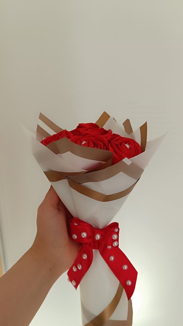 Renkli Kırmızı Gül  Kadın Düğün Aksesuarı - Görsel 2