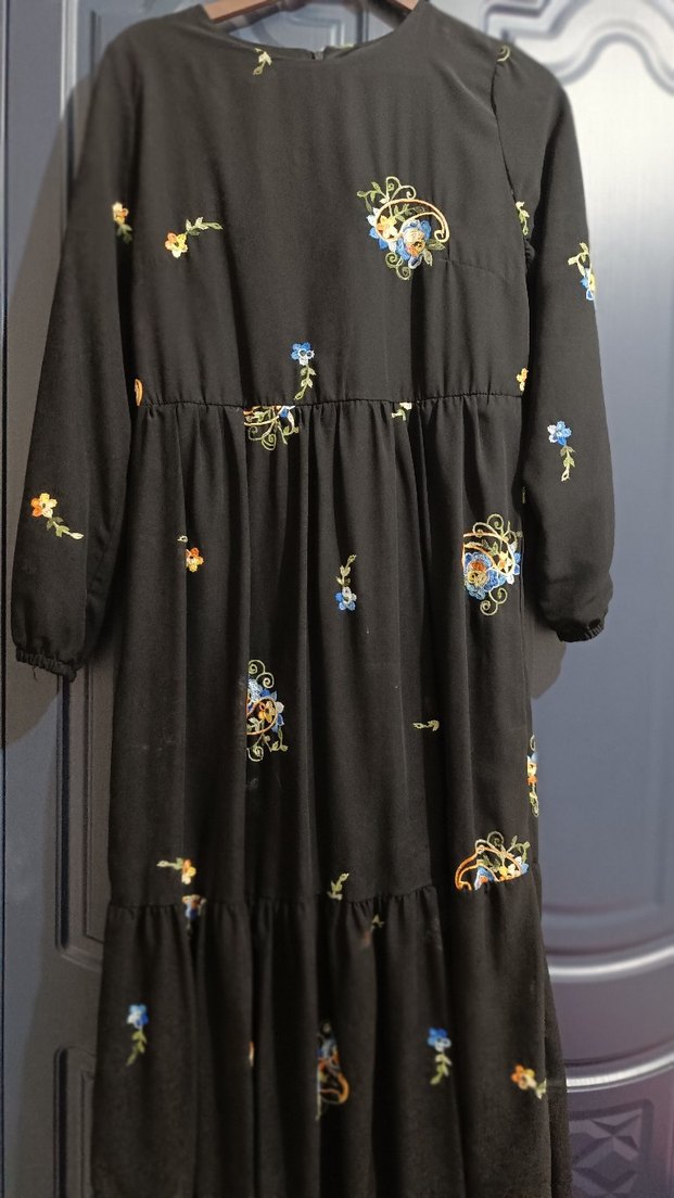 Nakışlı Siyah Uzun Kadın Elbise - Görsel 3