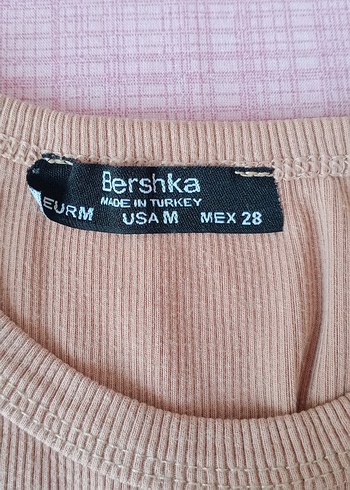 28 Beden halter yaka crop