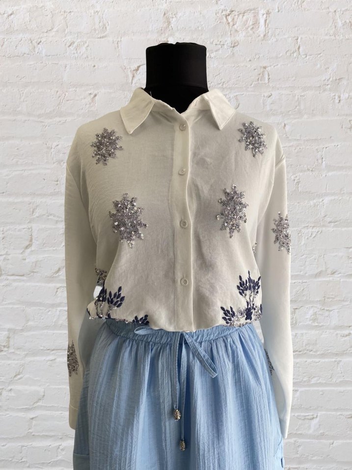 Mavi Nakışlı Pamuklu Düğmeli Kadın Gömlek BÜYÜK BEDEN - Görsel 2