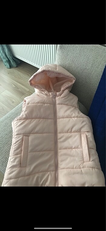 LC Waikiki LC WAIKIKI Pudra Rengi Kapuşonlu Kız Çocuk Yelek 9/10 yaş