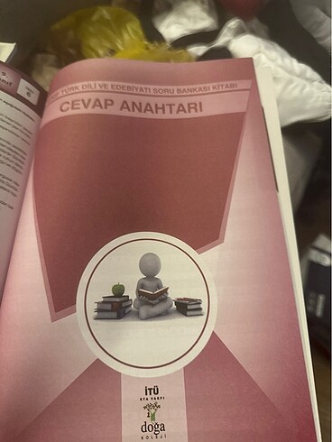 Beden 9.SINIF TÜRK DİLİ VE EDEBİYATI SORU BANKASI İTÜ YAYINLARI