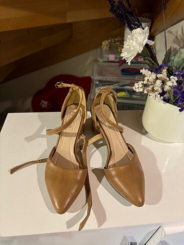 Stiletto rahat topuk