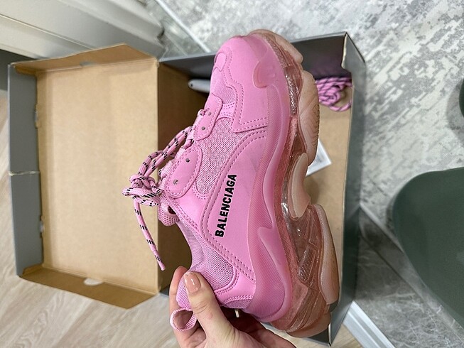 37 Beden Balenciaga ayakkabı