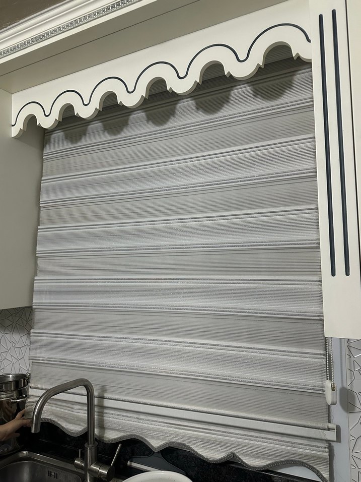 Gri Çizgili Modern Klasik stor perde iki tane - Görsel 4