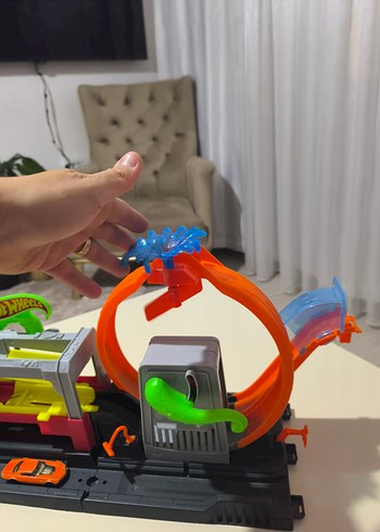 Renkli Hot Wheels Oyuncak Araba Seti - Görsel 5