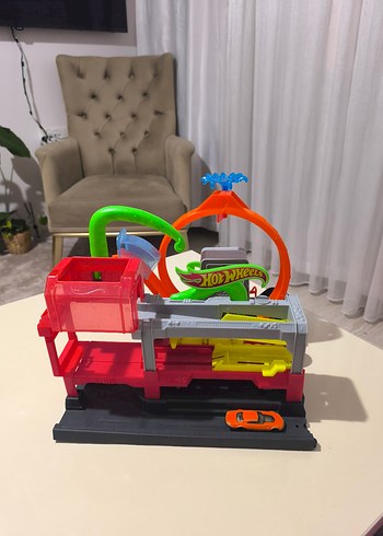 Renkli Hot Wheels Oyuncak Araba Seti - Görsel 9