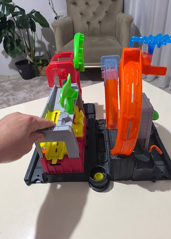 Renkli Hot Wheels Oyuncak Araba Seti - Görsel 8