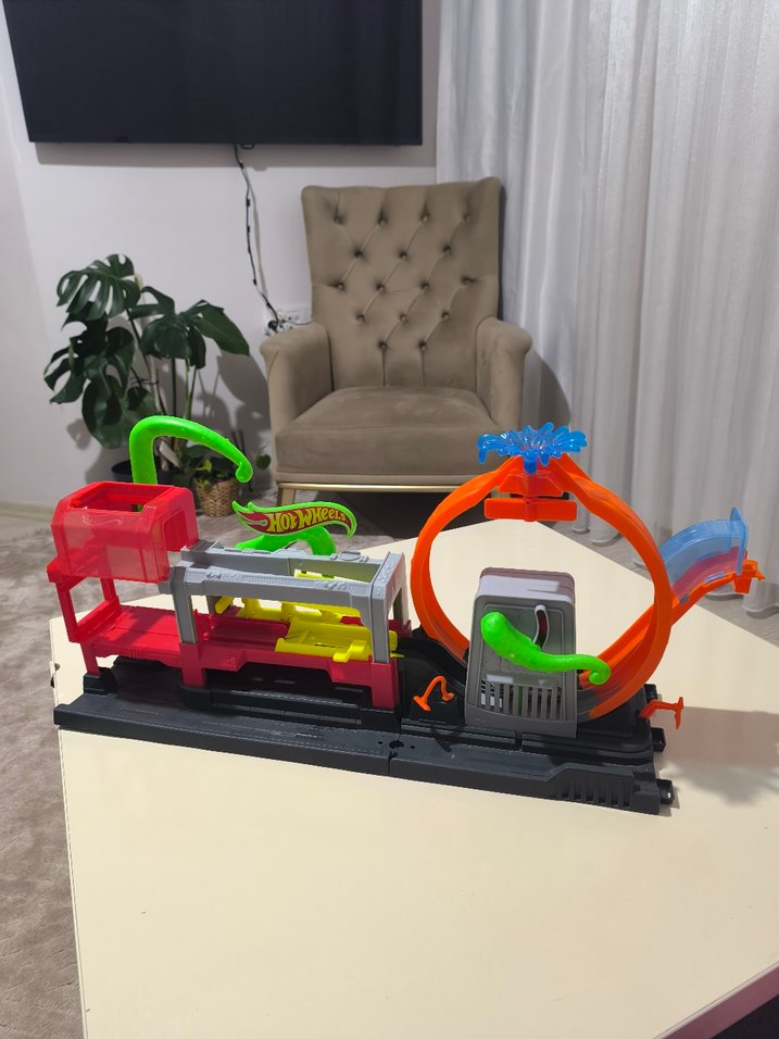 Renkli Hot Wheels Oyuncak Araba Seti - Görsel 2