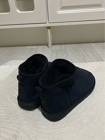 Ugg Ugg kısa bot
