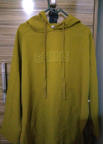 Sarı Kapüşonlu Kadın Sweatshirt - Görsel 3