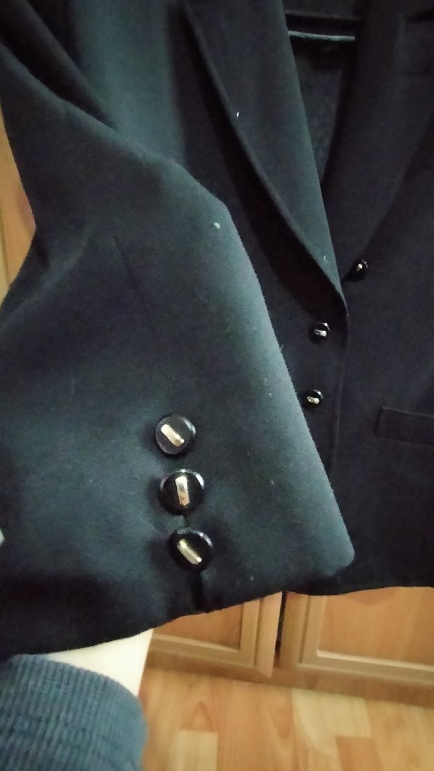 Düğmeli Siyah Kadın Mini Blazer - Görsel 3