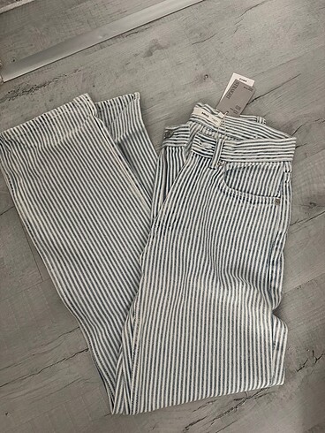 Mango jean