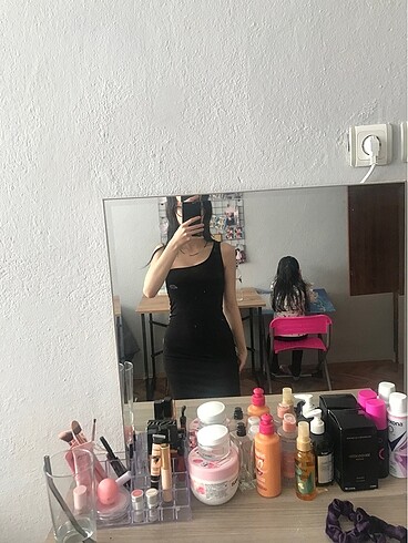 xs Beden Tek omuzlu uzun siyah elbise