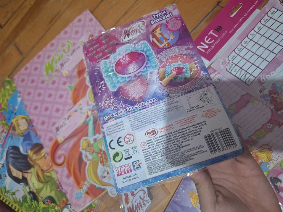 winx kırtasiye urunlerı winx club acıklama - Görsel 4