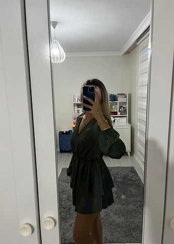 Diğer Yeşil V Yaka Mini Şifon Elbise