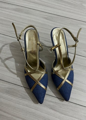 39 Beden Parlak Mavi Yılan Desenli Denim Stiletto
