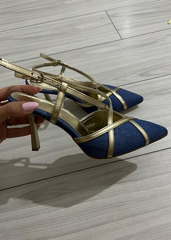 Parlak Mavi Yılan Desenli Denim Stiletto