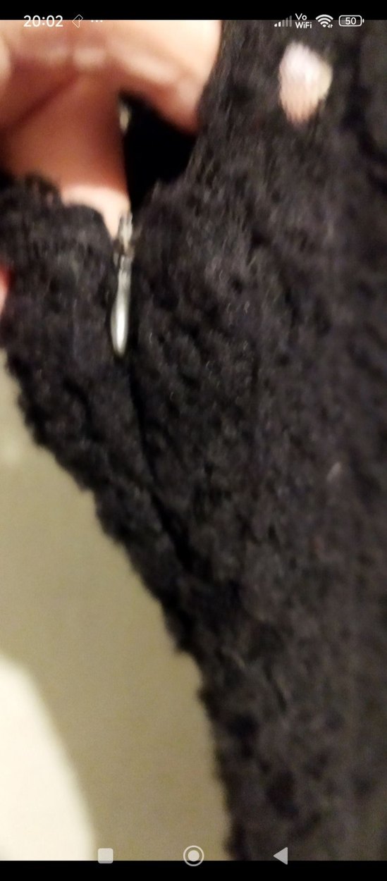 Siyah V Yakalı Uzun Gotik Elbise - Görsel 3