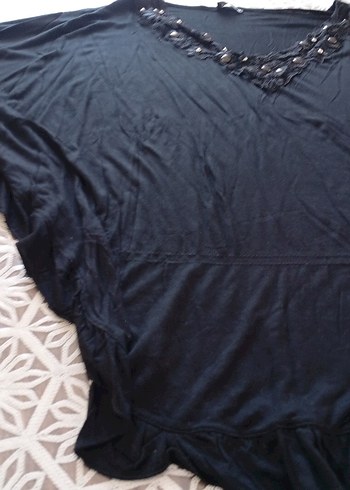 Yarasa kollu salaş yakası işlemeli bluz - Görsel 7