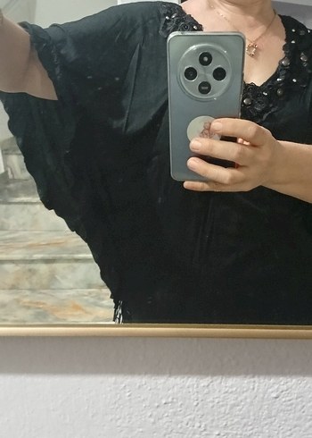 Yarasa kollu salaş yakası işlemeli bluz - Görsel 9