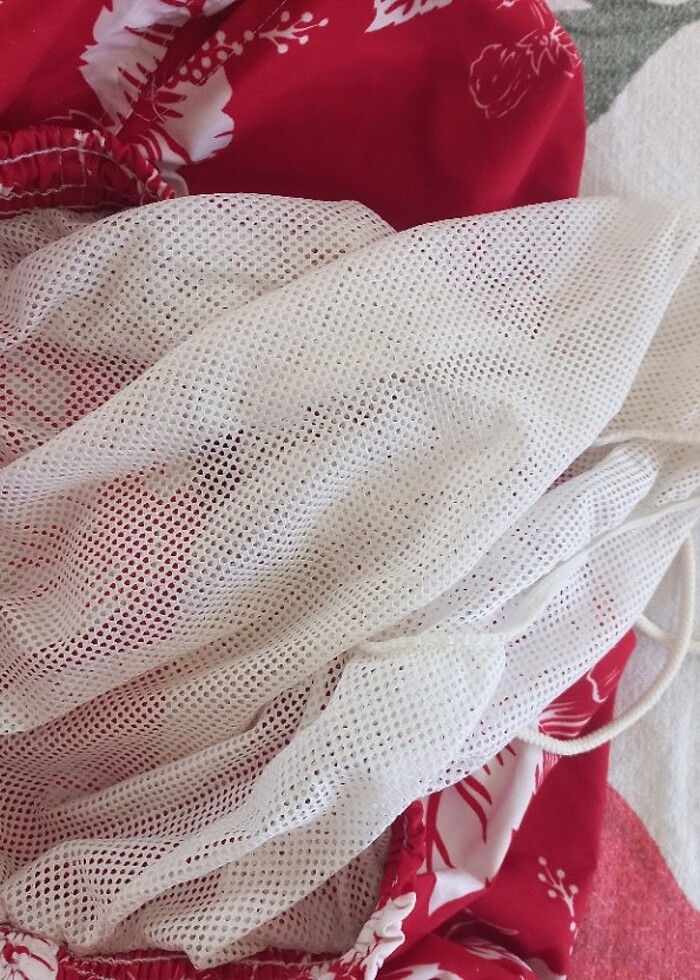 Hem kadın hem erkek giyebilen mayo - Görsel 4