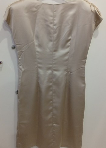 Bej rengi saten astarlı çok şık elbise - Görsel 8