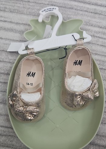 Kız Çocuk Altın Renkli Kadife Nakışlı Babet - Görsel 4