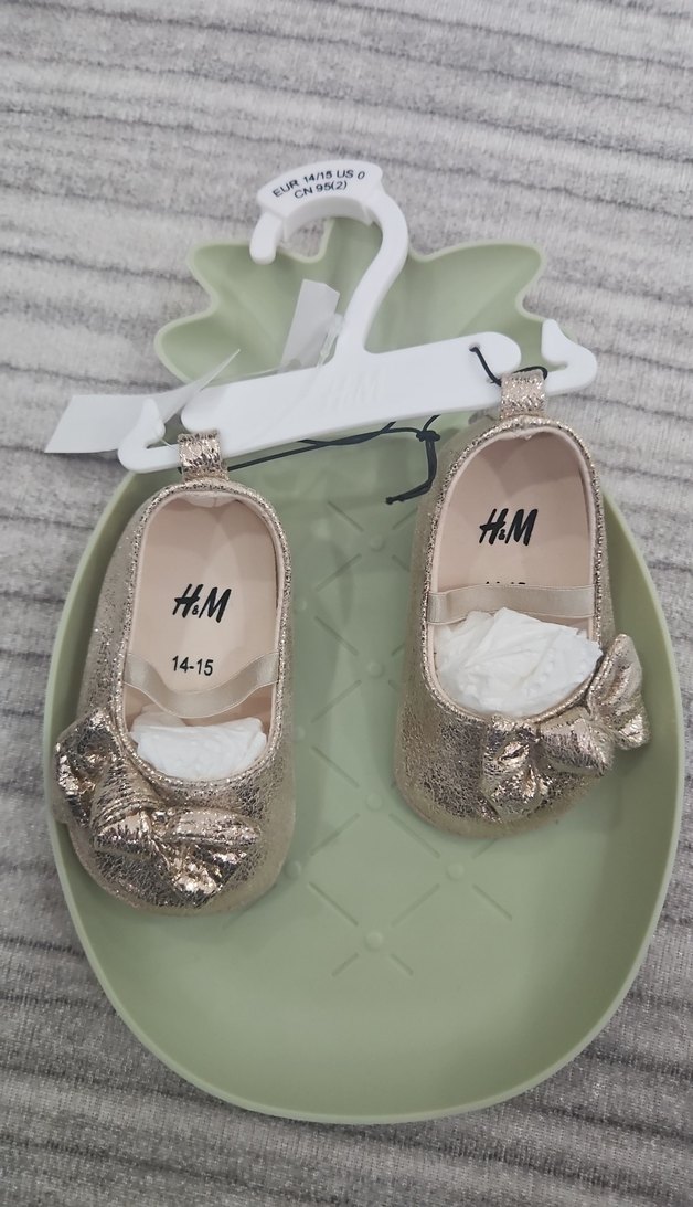 Kız Çocuk Altın Renkli Kadife Nakışlı Babet - Görsel 4