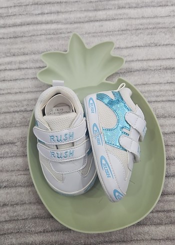 Beyaz Erkek Bebek İlk Adım Ayakkabısı Velcro18/19 ay - Görsel 2