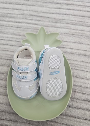 Beyaz Erkek Bebek İlk Adım Ayakkabısı Velcro18/19 ay - Görsel 3