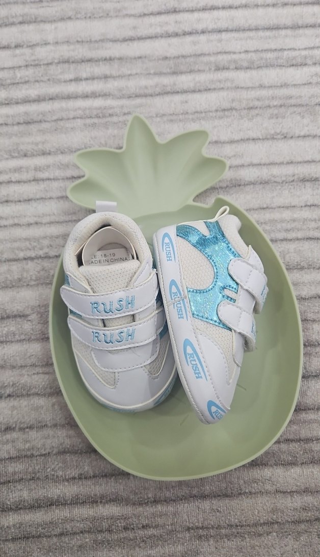 Beyaz Erkek Bebek İlk Adım Ayakkabısı Velcro18/19 ay - Görsel 2