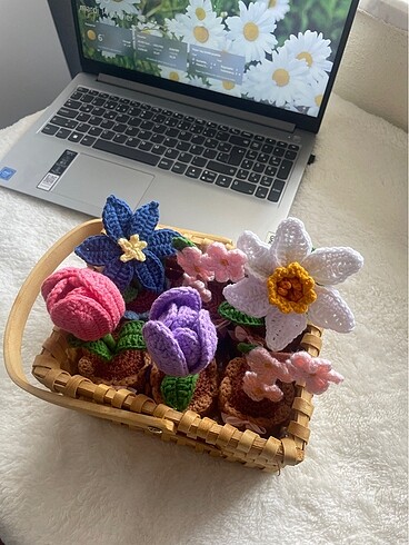  Mini hediyelik çiçekler
