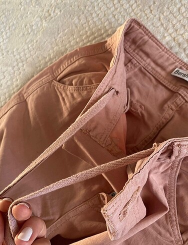 xs Beden bershka çok cepli pantolon