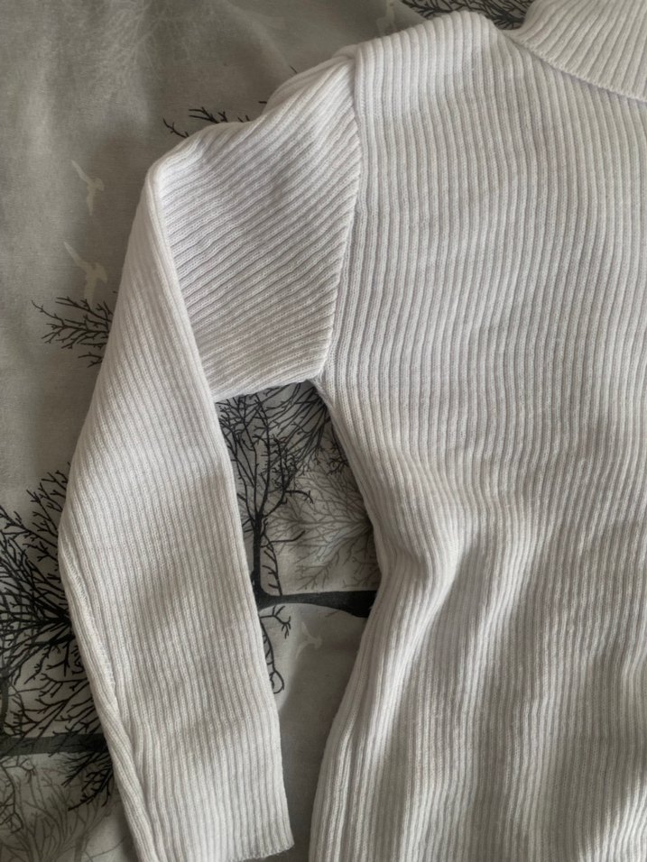 Beyaz Boğazlı İnce Triko Kadın Kazak - Görsel 2