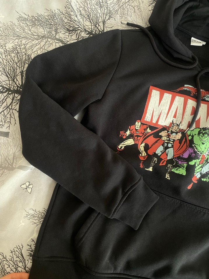 Marvel Baskılı Siyah Kapüşonlu Erkek Sweatshirt - Görsel 2