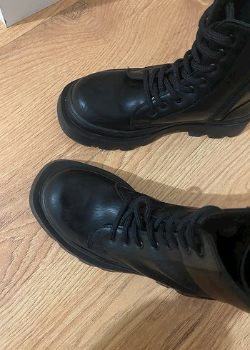 Kadın Siyah Deri Platform Bot - Görsel 3